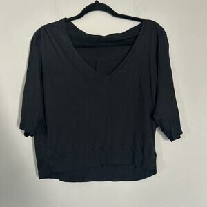 Lululemon Batwing Crop Top 4